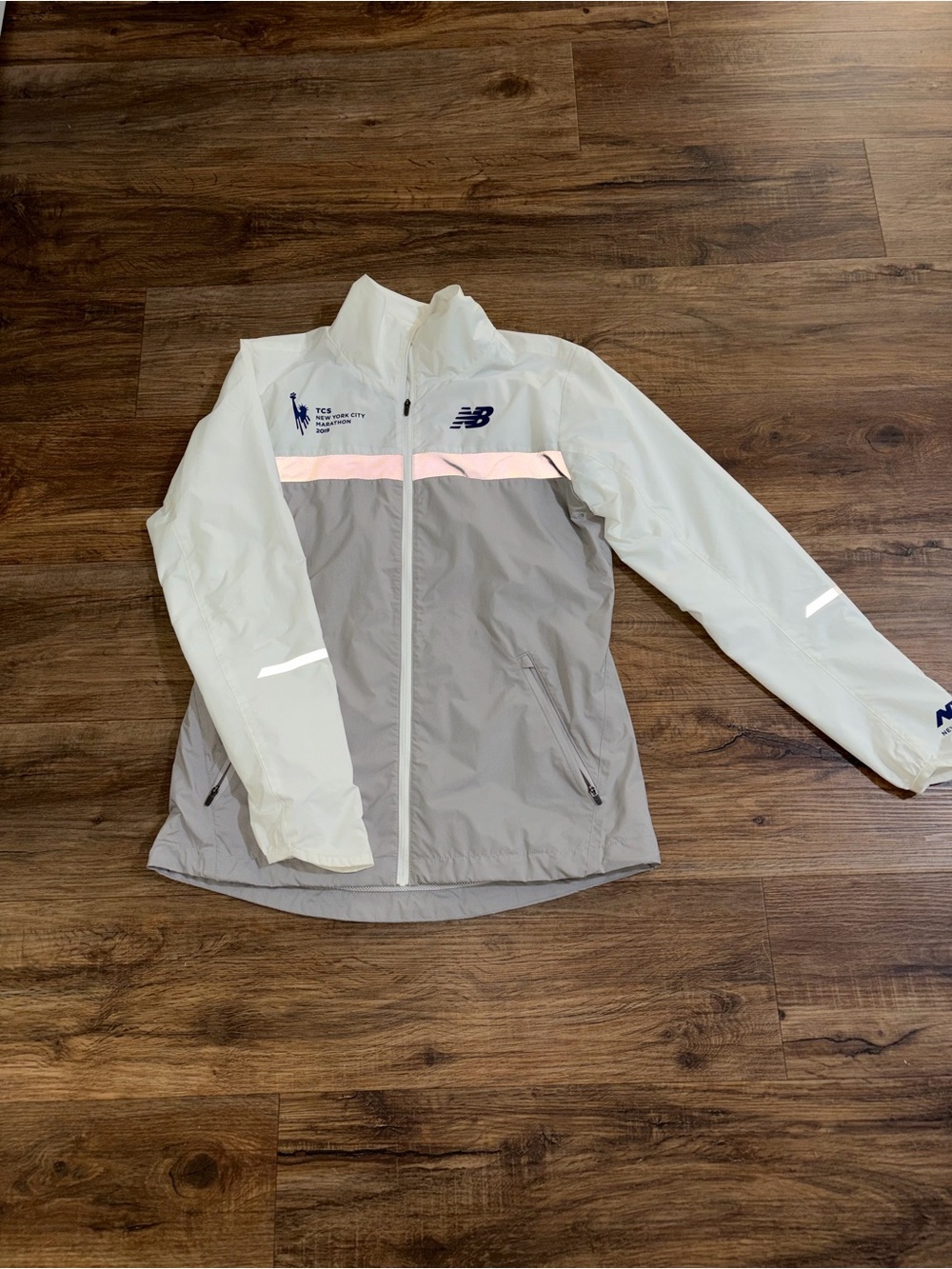 Women’s New Balance TCS New York City Marathon 2019 Jacket- size small